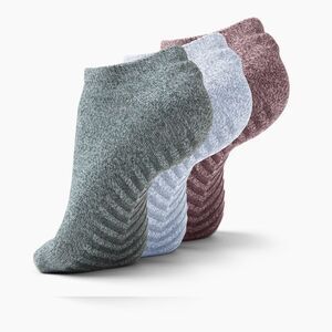 Gripjoy Men's Low Cut Socks with Grips (Pack of 3)